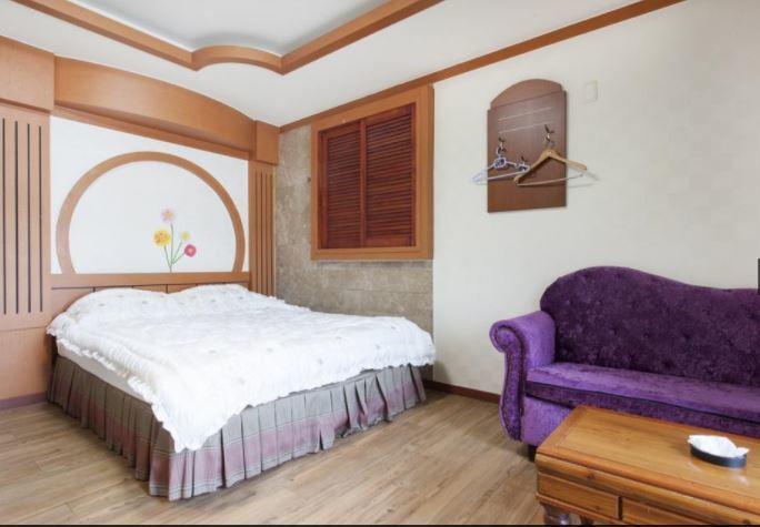 Bali Motel Тэджон Экстерьер фото